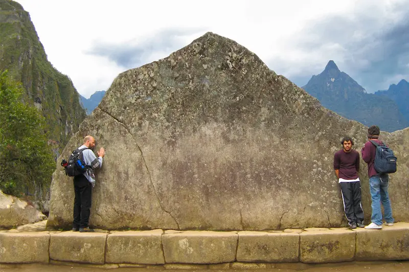 sacred rock machu picchu